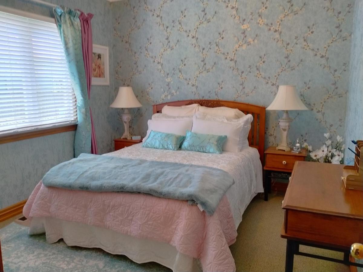 Bed and breakfast Amberly House Rotorua Extérieur photo